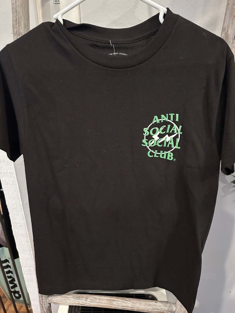 Anti Social Social Club Precious Petals Size S Tee
